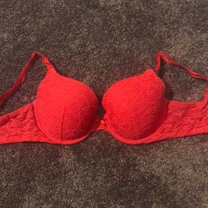 Red Lace Victorias Secret VS Bra
